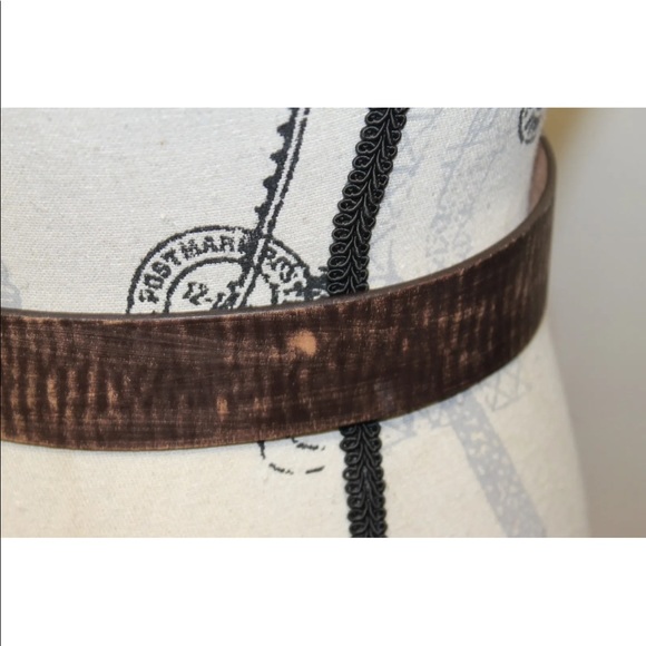 Levis Belt Brown 100% Leather Cowboy Rodeo Brass Metal Buckle Unisex Small 30 - Picture 7 of 10